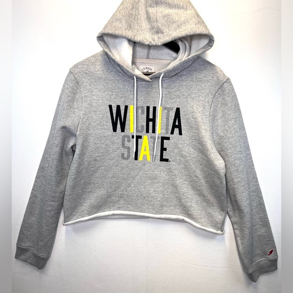League Wichita State University WSU Women’s Cropped hoodie sweatshirt size Large - Picture 1 of 9